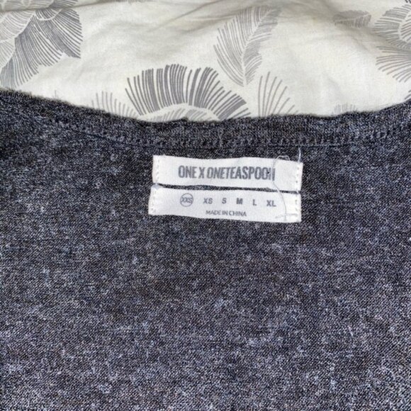 One teaspoon tee - Picture 2 of 2